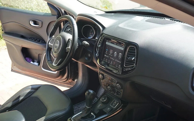 Jeep Compass cena 95940 przebieg: 82000, rok produkcji 2020 z Białystok małe 466